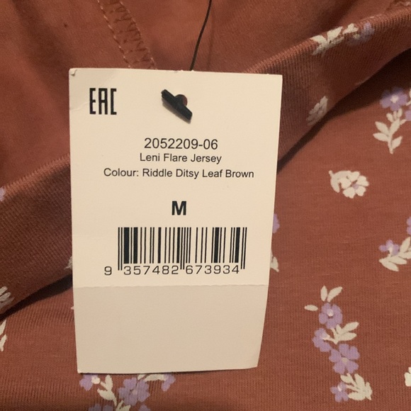 NWT Cotton On high rise flare leggings - Picture 4 of 11